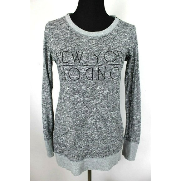 Maurices Tops - Maurices Tunic Sweater size M New York London Zipper Shoulders Lightweight Gray